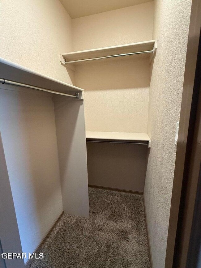 Building Photo - 4941 Ruben Soto