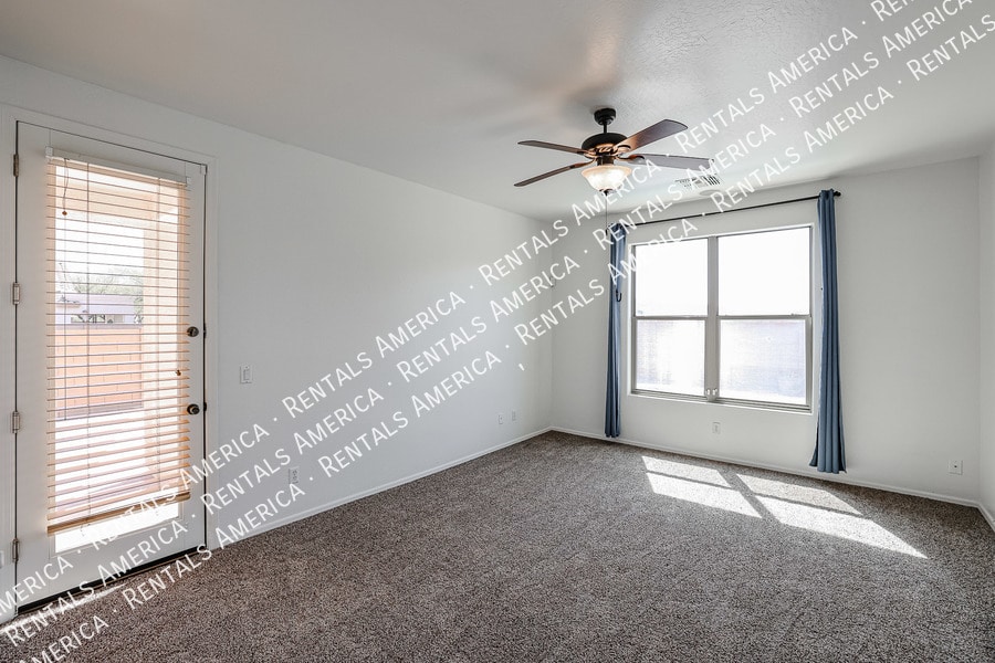 Building Photo - 4635 W Burgess Ln