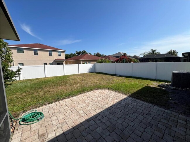 Building Photo - 2815 Cypress Bowl Rd