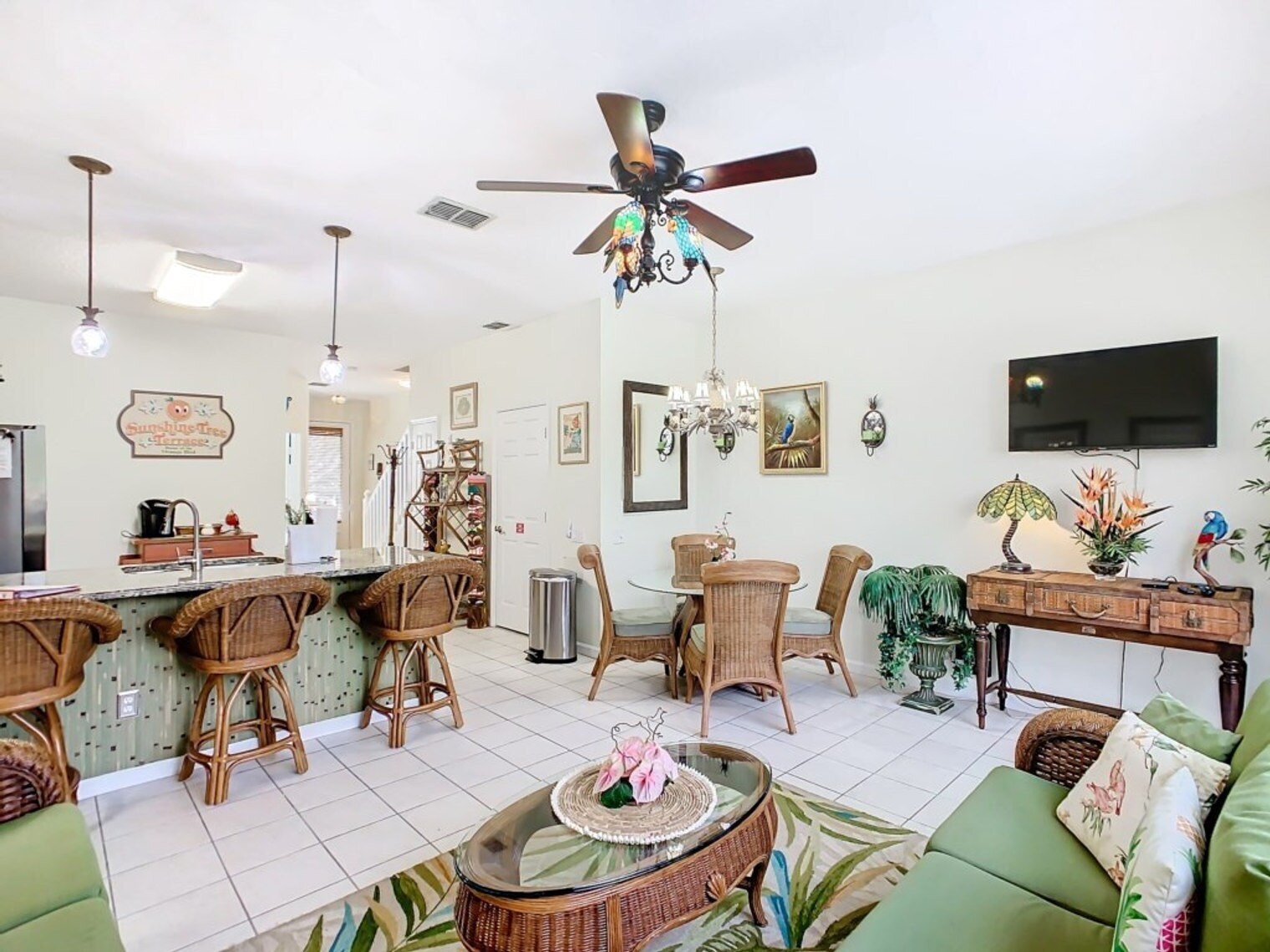 Building Photo - 2314 Silver Palm Dr