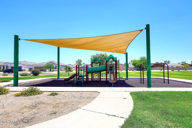 Building Photo - 29932 N Palo Verde Dr