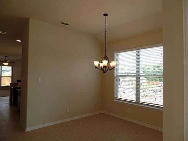 Building Photo - 1304 Poplar Dr