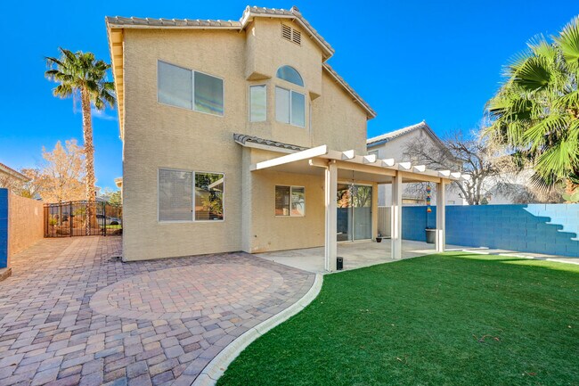 Building Photo - 1005 Prestige Meadows Pl