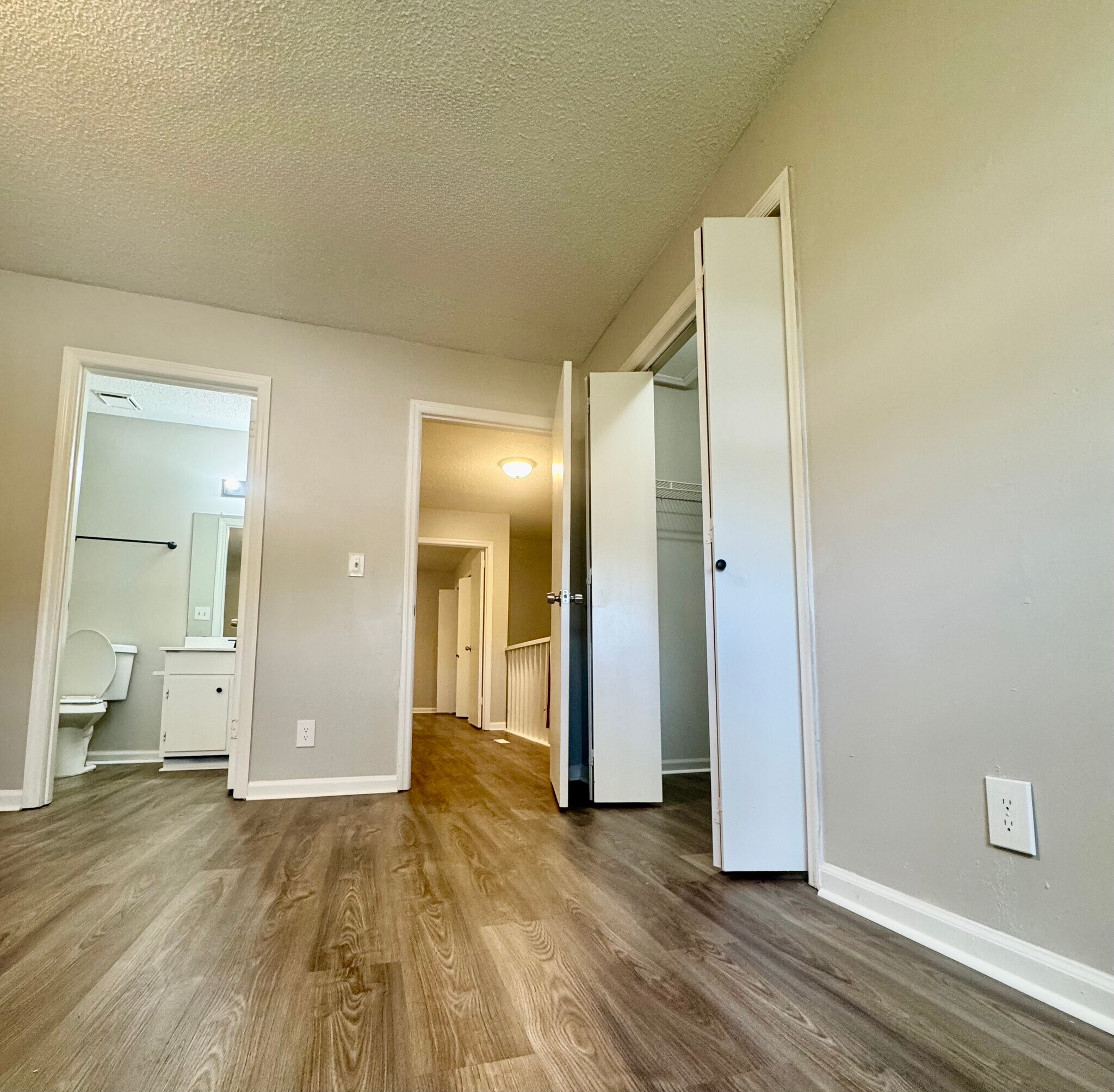Building Photo - 4963 Brighton Ln