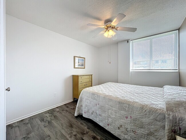 Building Photo - 2020 N Atlantic Ave