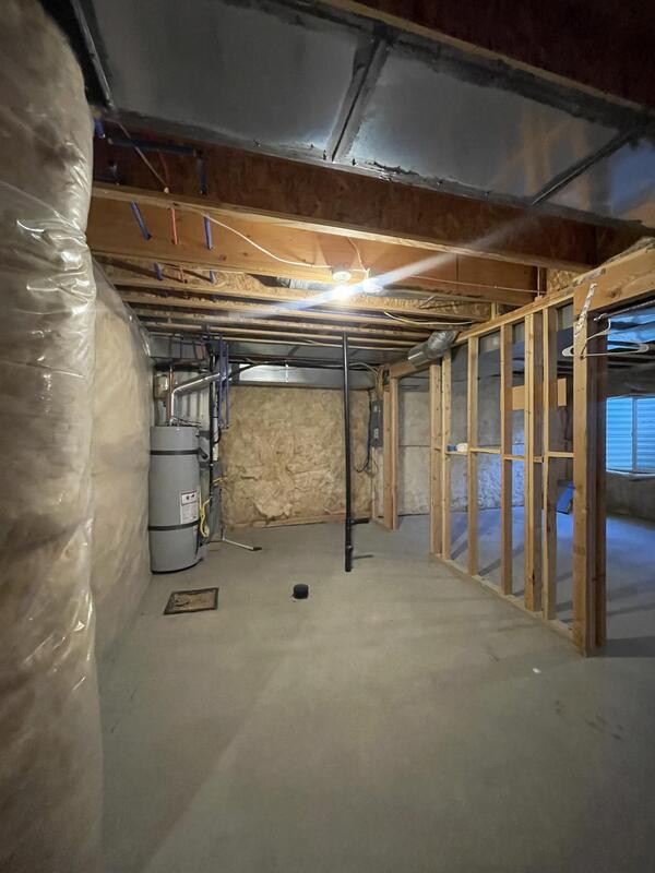Building Photo - 1166 S 200 E