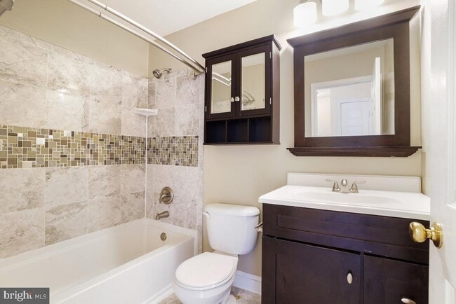 Building Photo - 7017 Migliori Ct