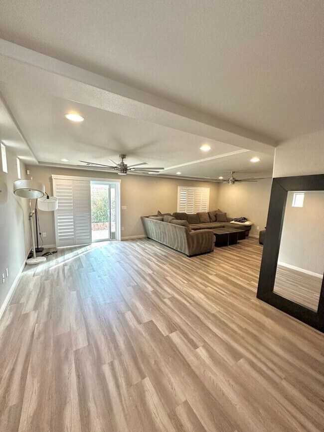 Building Photo - **COMING SOON 07/21/2025**Luxurious 3-Stor...