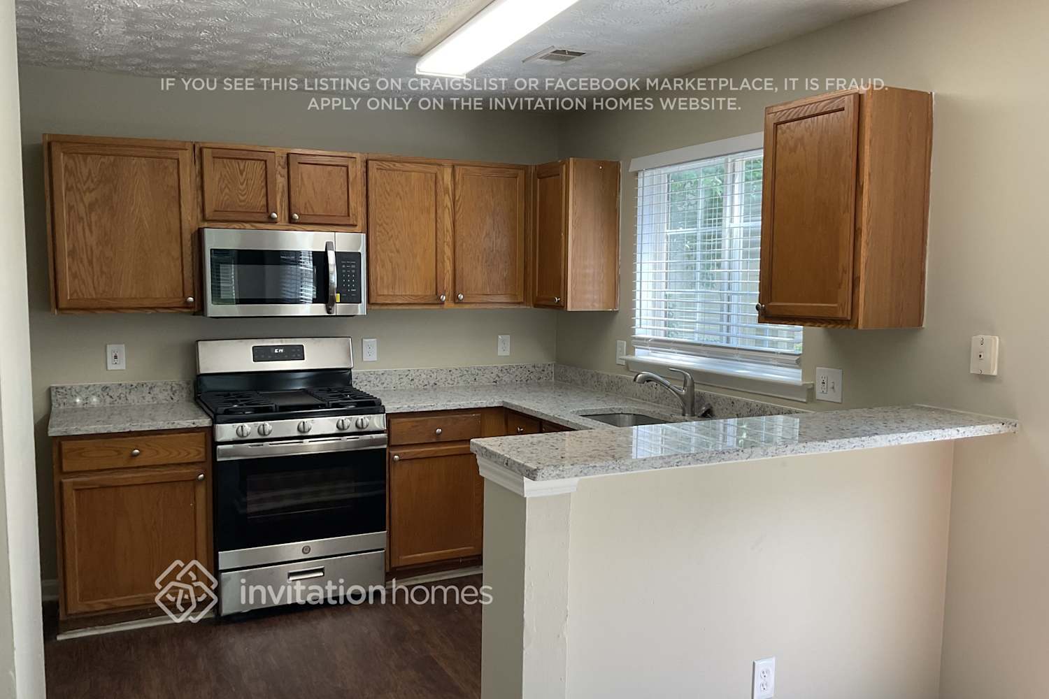 Building Photo - 866 Windcroft Cir NW