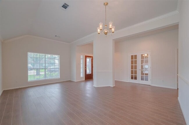 Building Photo - 11106 Fairway Dr