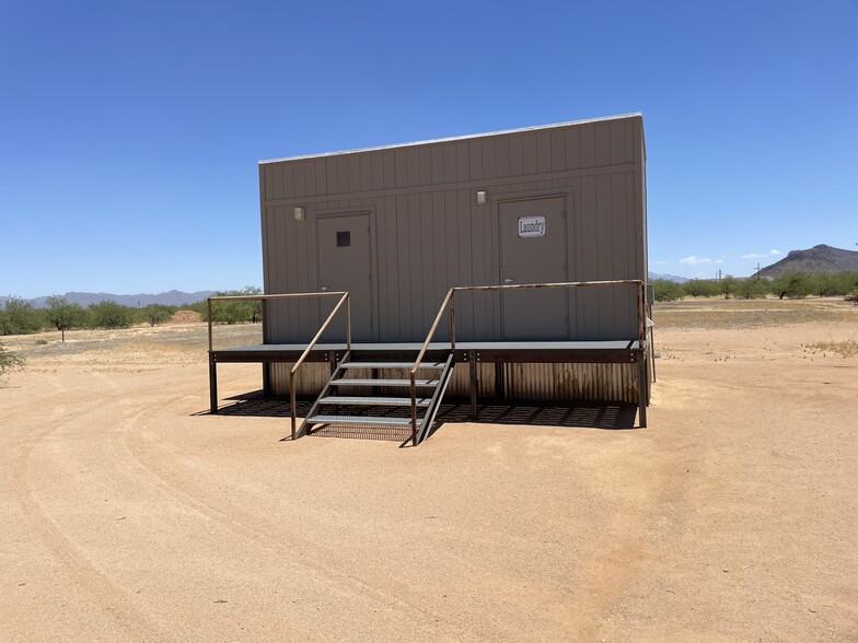 On-site laundry and storage. - 8405 N Via Socorro