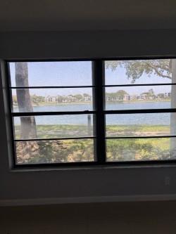 Building Photo - 201 Lake Pointe Dr