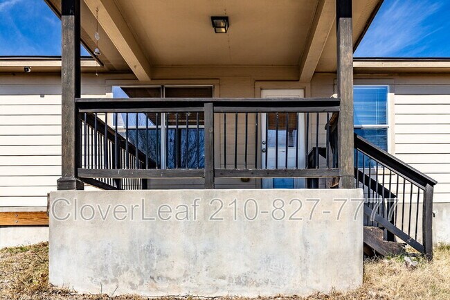 Building Photo - 9810 Magnolia Run