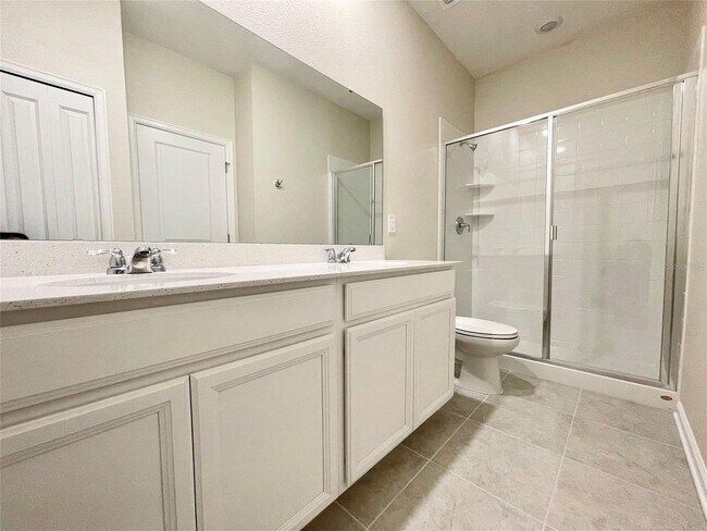 Building Photo - Sawgrass Bay 4 Bedrooms 3 Bathrooms for rent