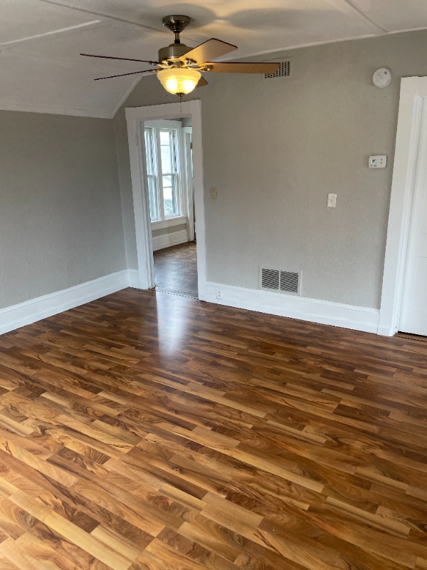 Building Photo - 1033 Redfield St