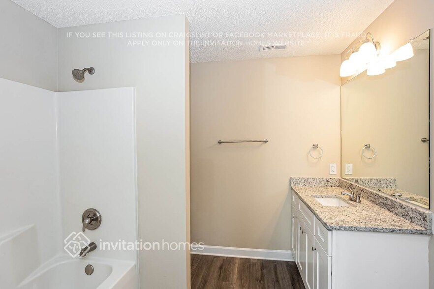 Building Photo - 2367 Marett Blvd Ext