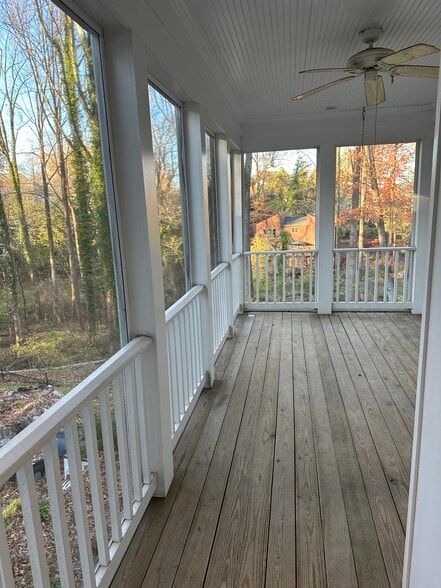 Building Photo - 6124 Old Dominion Dr