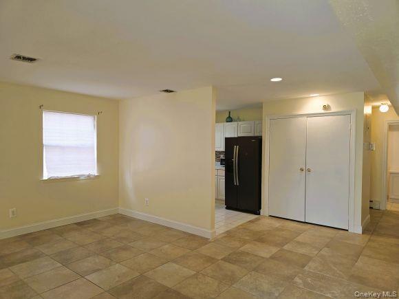 Building Photo - 2444 Lodovick Ave