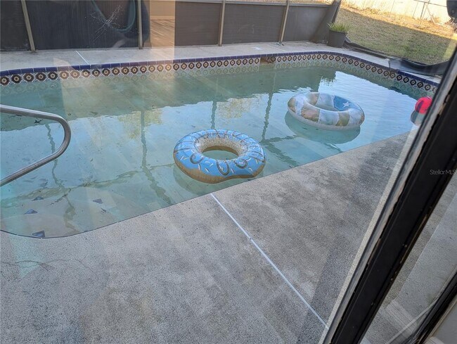 Building Photo - 5327 Baldock Ave