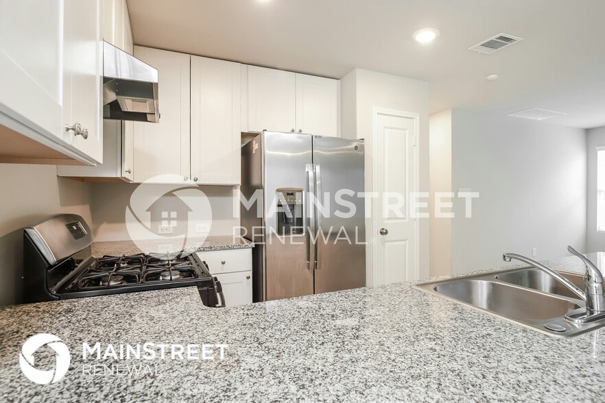 Building Photo - 4014 Eutrophic Cir