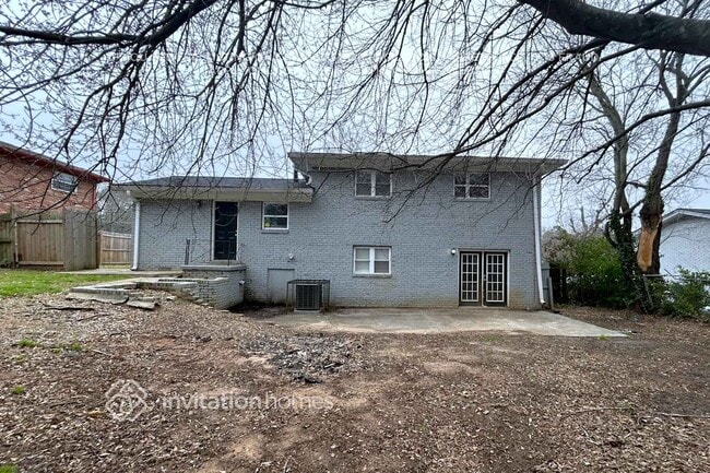 Building Photo - 1607 W Austin Rd