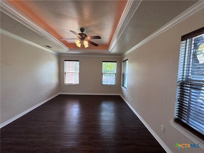 Building Photo - 2536 Mugho Dr