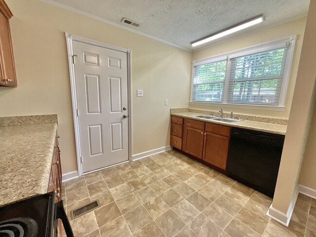 Building Photo - 2br,1ba w/ carport and detached storage bu...