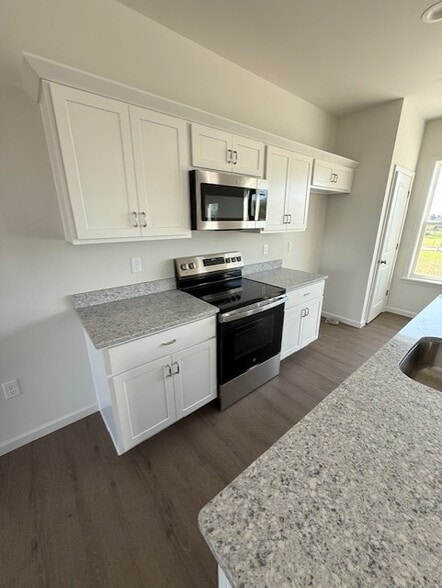 Building Photo - 50 N Conifer Dr