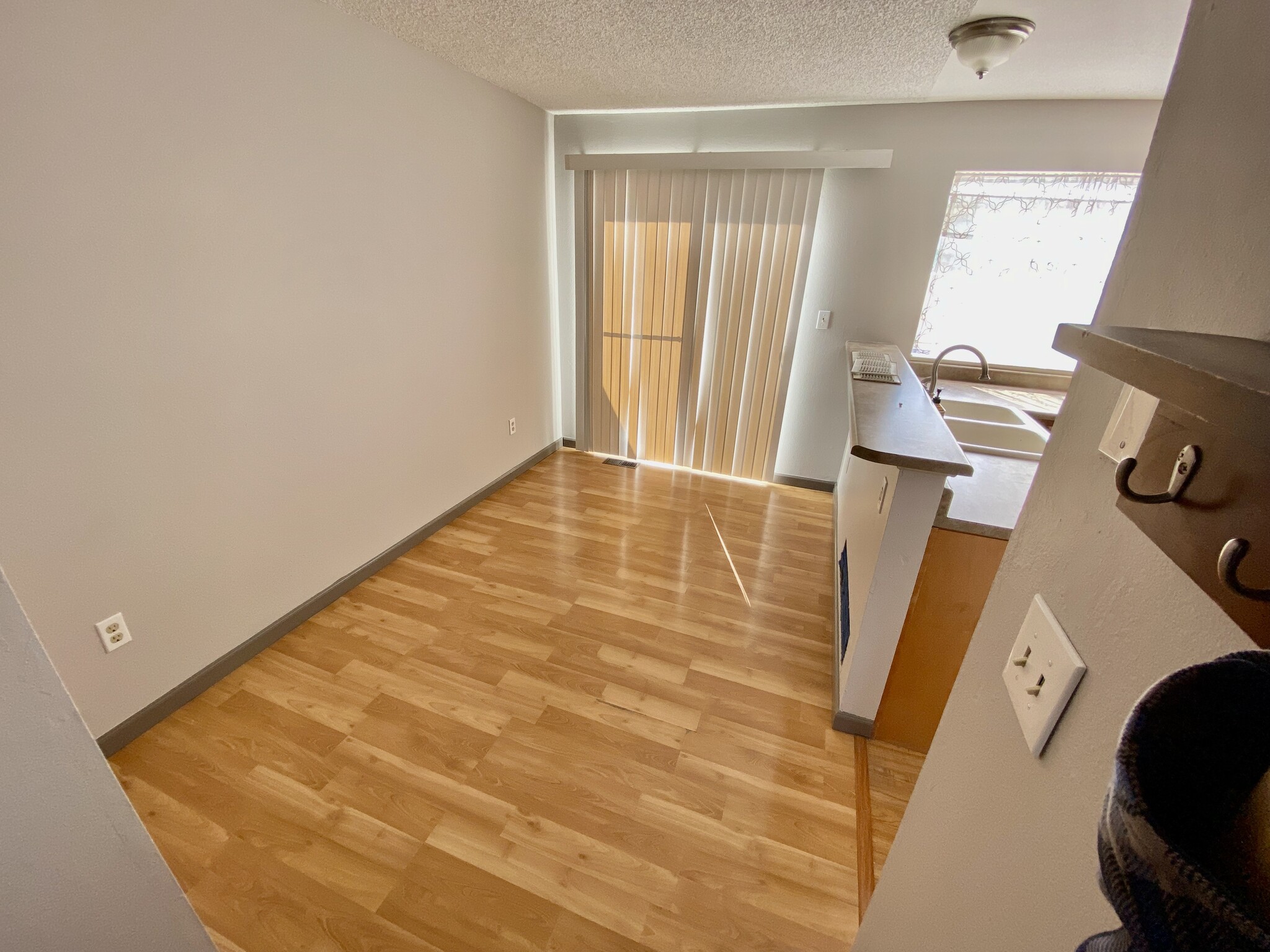 Building Photo - 9703 W Chatfield Ave