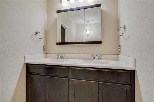 Building Photo - 14528 Chino Dr