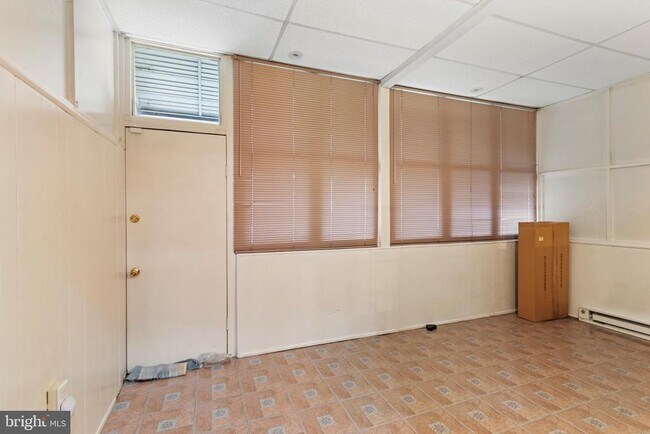 Building Photo - 415 Gallatin St NW