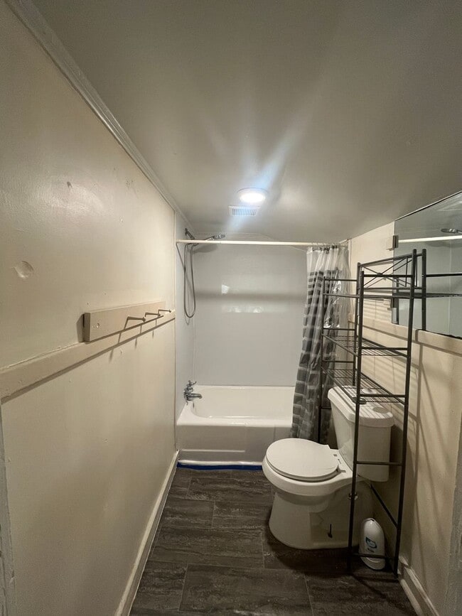 Building Photo - 3 McGowan St