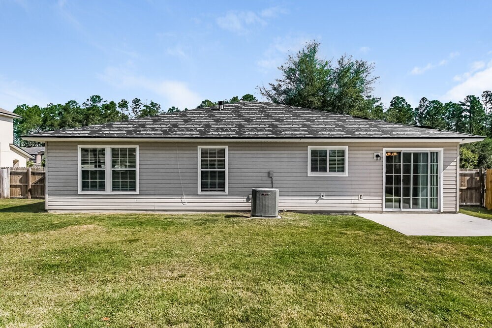 Building Photo - 9726 Hazel Lake Dr