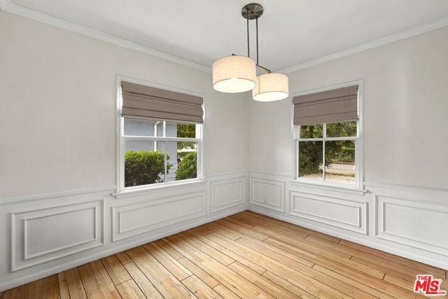 Building Photo - 4506 Nagle Ave