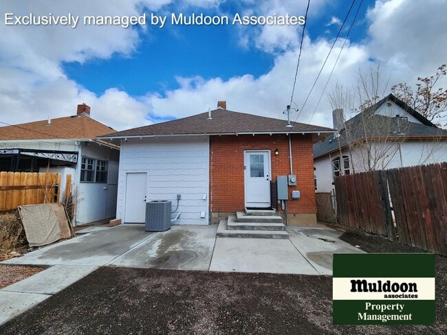 Building Photo - Remodeled Rancher Available now!