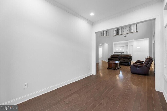 Building Photo - 105 Samjan Cir