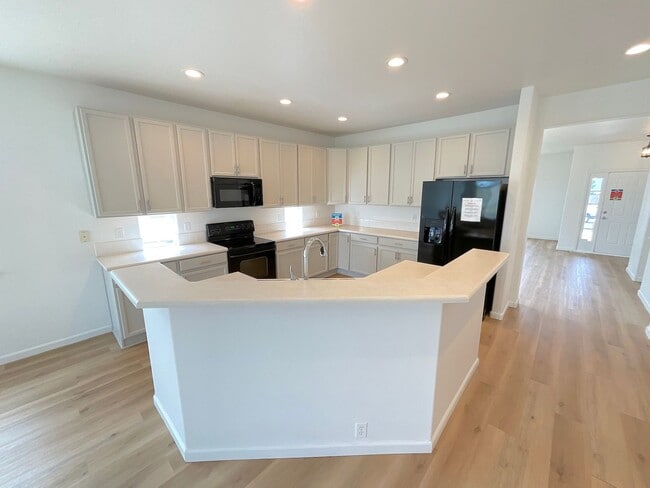 Building Photo - 12354 Pine Valley Cir
