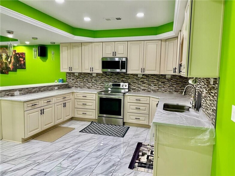 Building Photo - 4440 Partridge Point