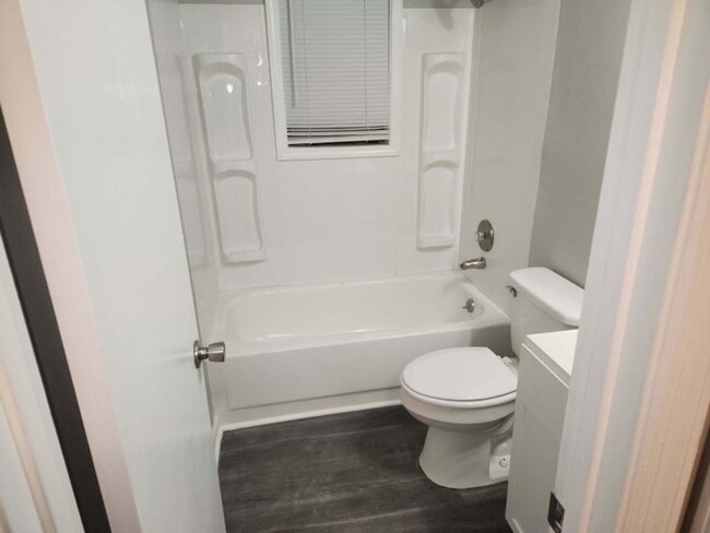 Building Photo - Recently Remodeled 4-Bedroom Home: Style a...