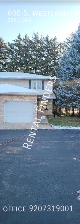 Building Photo - 600 S Westland Dr