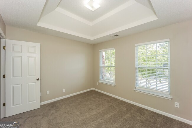 Building Photo - 227 Bella Vista Terrace