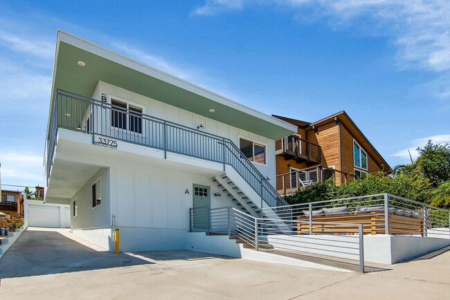 Building Photo - Malaga-GJA