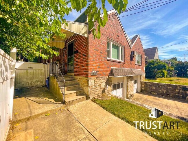 Building Photo - 2-bedroom house in Lawndale North East Phi...