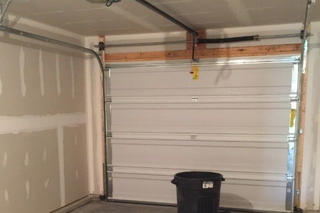 Garage - 1910 Wrigley St