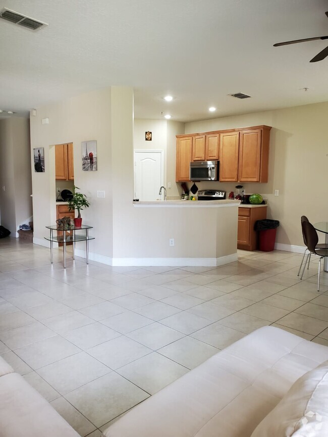 Building Photo - 1531 Little Gem Loop