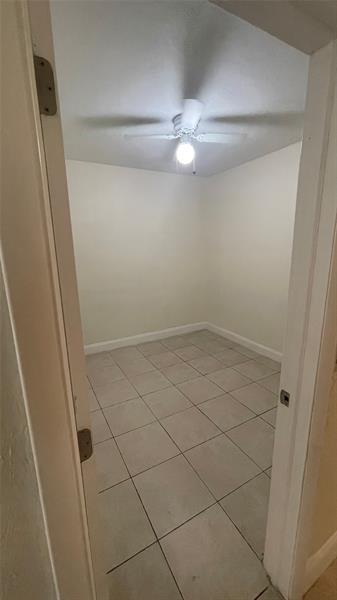 Building Photo - 1519 NW 12th Ct