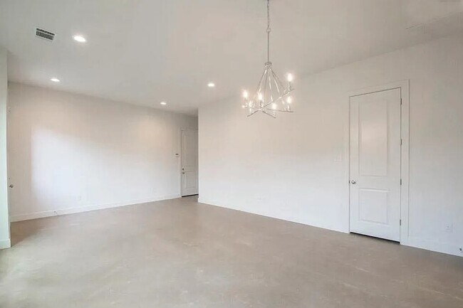 Building Photo - 3723 Harley Ave