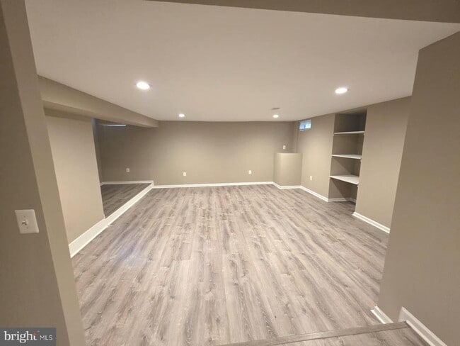 Building Photo - 601 Beauregard Dr SE