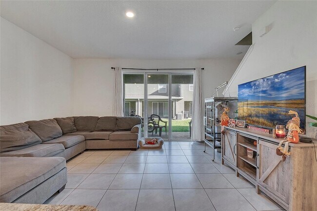 Building Photo - 1394 Yellow Finch Dr