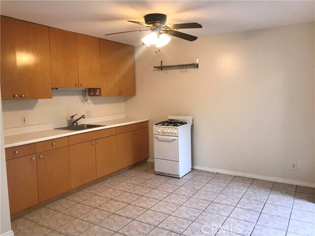 Building Photo - 1520 Grandview Ave